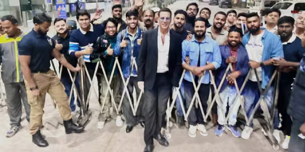 Akshay Kumar urges youth to ‘stay away from drugs’ at Bhubaneswar event