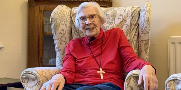 Call the Midwife praised by one of the nuns who inspired it