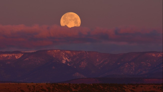 Two supermoons ahead: Beaver Moon on November 24 and Cold Moon on December 24