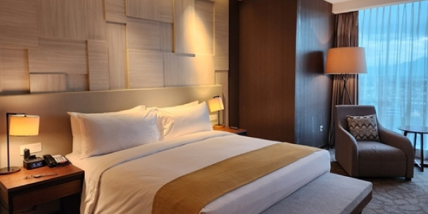Luxury bedroom trends: 6 cool design tips for a premium, updated look